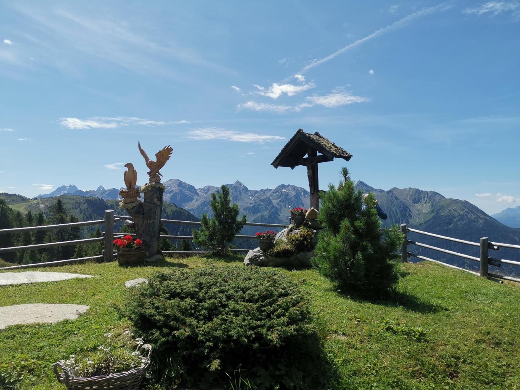 Pitztal Living Aparthotel Jerzens Exterior photo