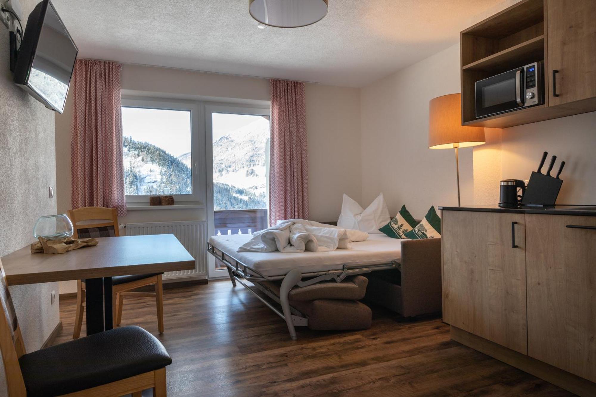 Pitztal Living Aparthotel Jerzens Exterior photo